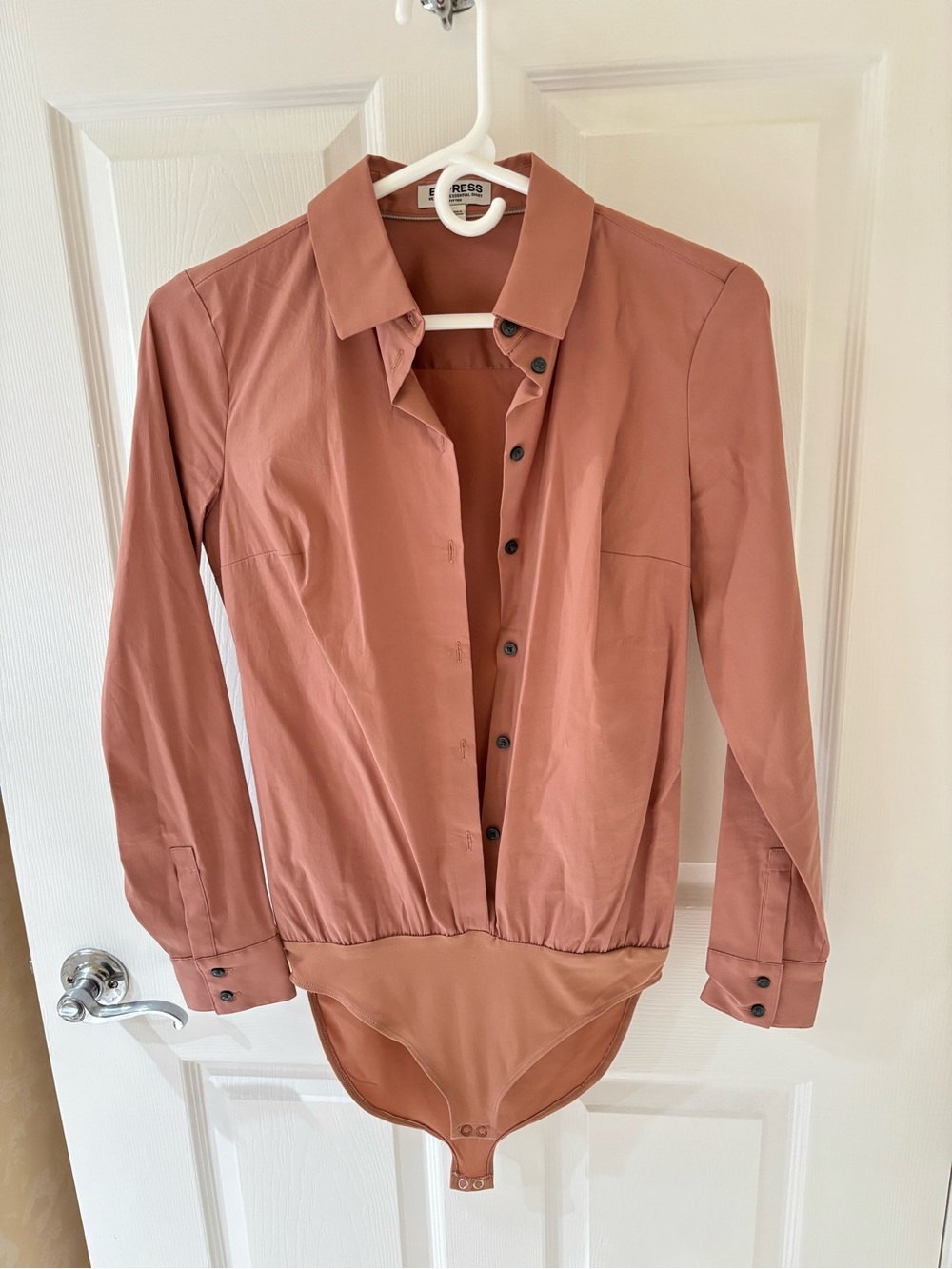 Express Ultimate Essential Shirt in Dusty Rose